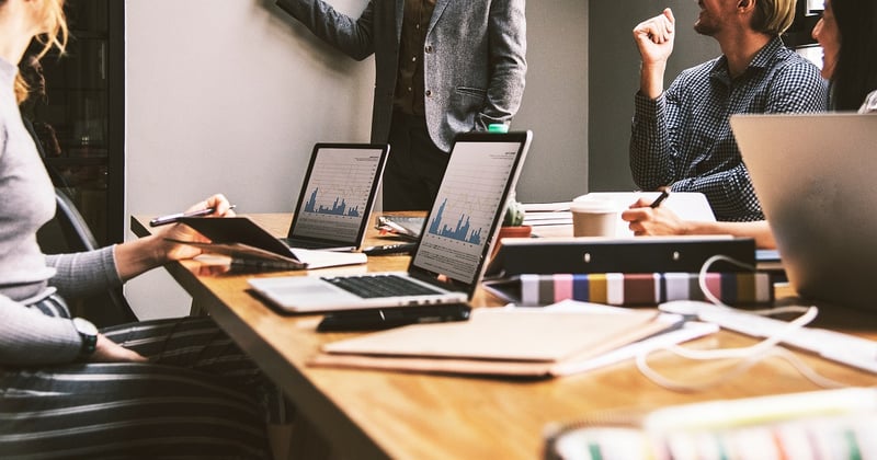 How to Build a Competitive Advantage for Small Business