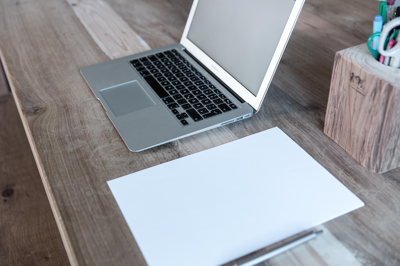 discover key methods and essential criteria for startup evaluation. learn how to assess business potential, value startups accurately, and make informed investment decisions.